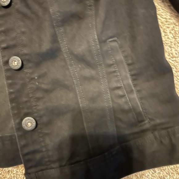 Black Jean Jacket - Picture 3 of 6